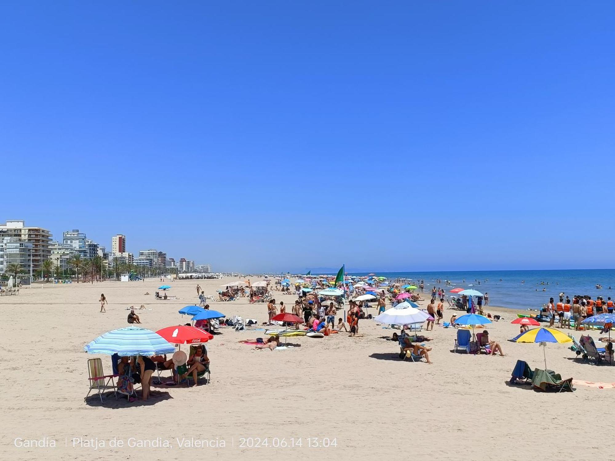 Mare De Deu, Vivienda Vacacional Para Familias Y Mayores De 25 Anos En El Grao De Gandia-Playa Playa de Gandia Esterno foto